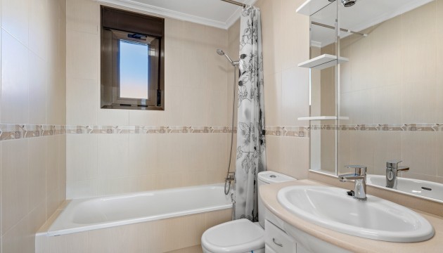 Resale - Townhouse - San Miguel de Salinas