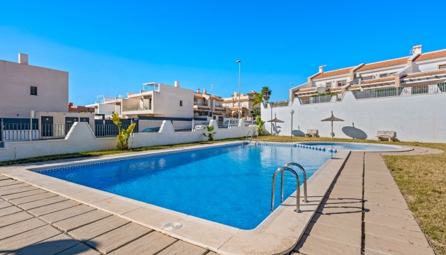 Resale - Townhouse - San Miguel de Salinas
