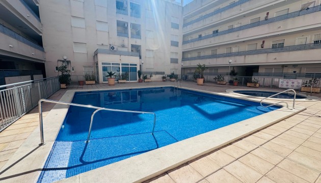 Sale - Apartment - Almoradi