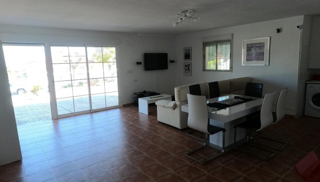 Sale - Villas - Algorfa