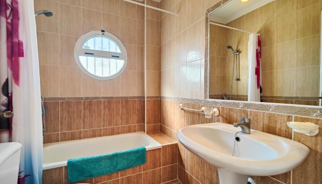 Venta - Bungalow - La Florida