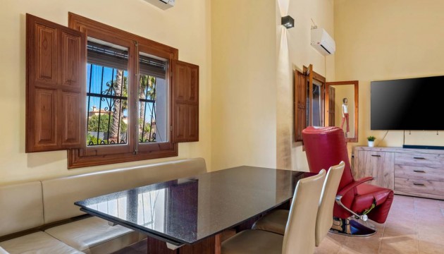 Revente - Villas
 - Rafal