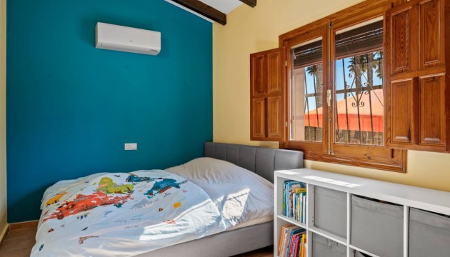 Revente - Villas
 - Rafal