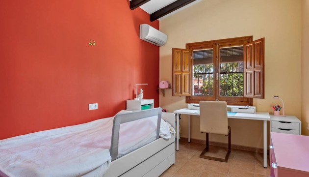 Revente - Villas
 - Rafal