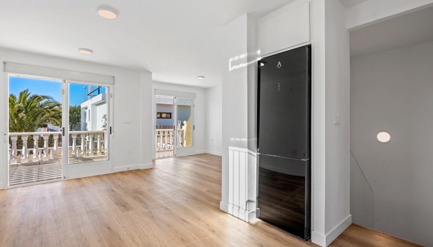 Venta - Villas
 - Benimar