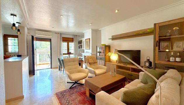 Revente - Maison de ville - Villamartin