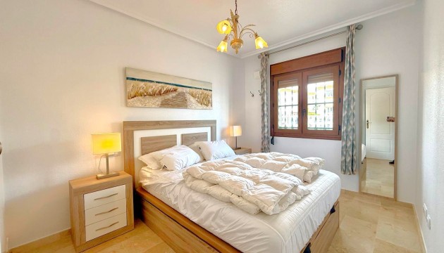 Revente - Maison de ville - Villamartin