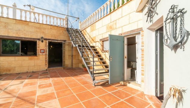 Sale - Villas - Torrevieja - Los altos