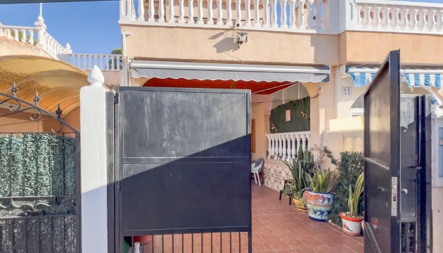 Sale - Villas - Torrevieja - Los Balcones - Los Altos del Edén