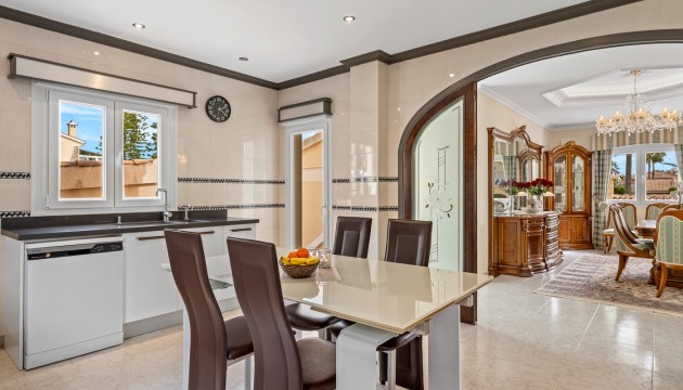 Revente - Villa's
 - Ciudad Quesada