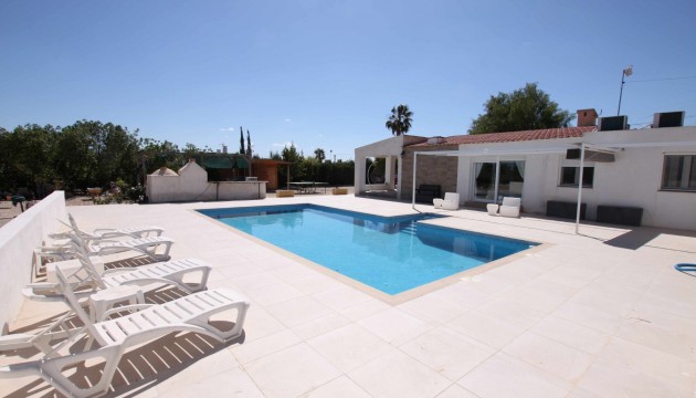 Venta - Villas
 - Crevillente