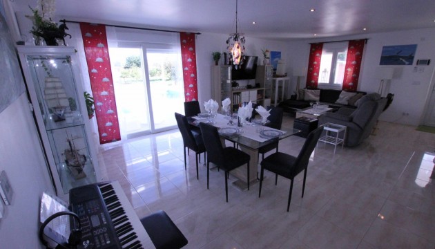 Venta - Villas
 - Crevillente