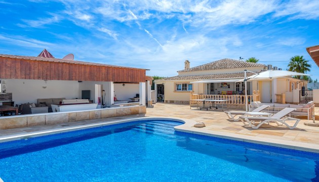 Sale - Villas - Almoradi - Las Heredades