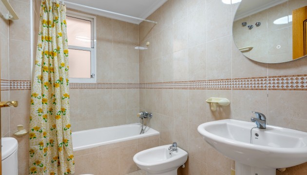 Venta - Apartamento - Torrevieja