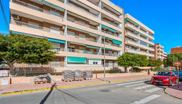 Revente - Appartement - Punta Prima - Punta prima