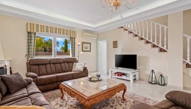 Resale - Villen
 - Ciudad Quesada - Rojales