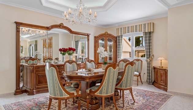 Resale - Villen
 - Ciudad Quesada - Rojales