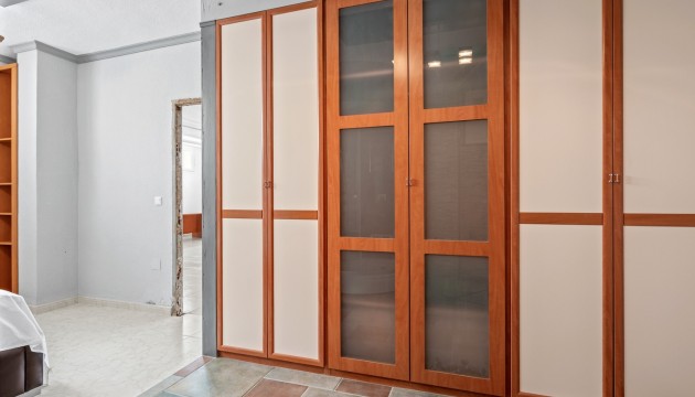 Resale - Villen
 - Ciudad Quesada - Rojales