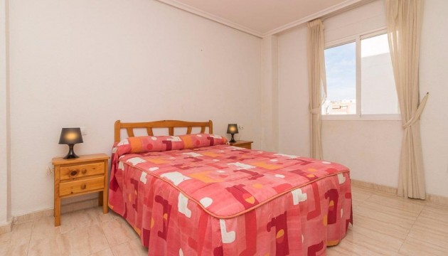 Sale - Apartment - Torrevieja - Centro