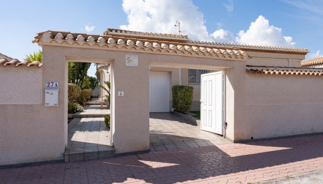 Sale - Villas - Orihuela - Playa Flamenca