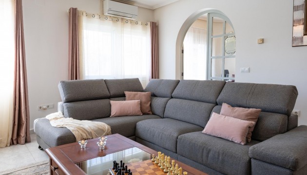 Sale - Villas - Orihuela - Playa Flamenca