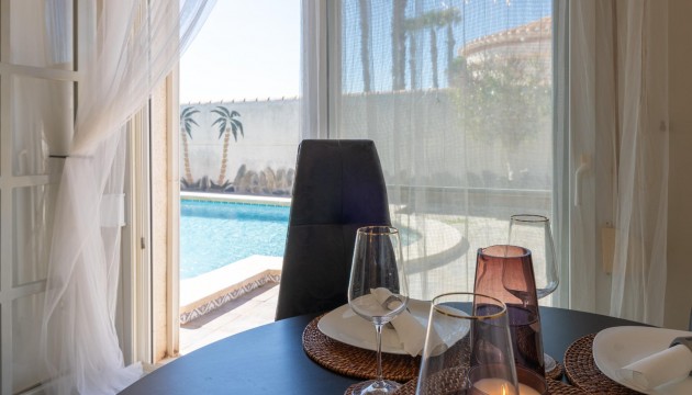 Sale - Villas - Orihuela - Playa Flamenca