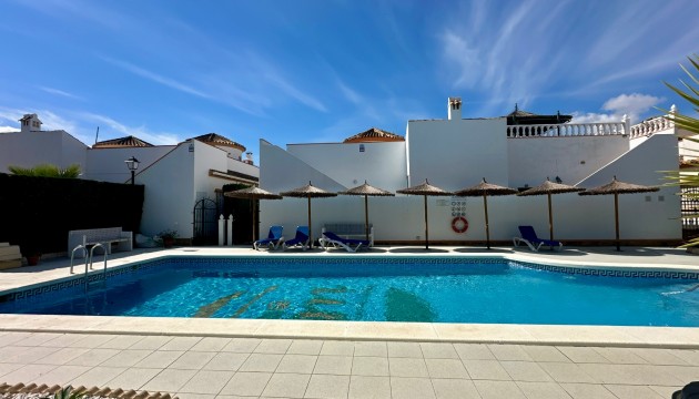 Sale - Villas - Guardamar - Guardamar del Segura