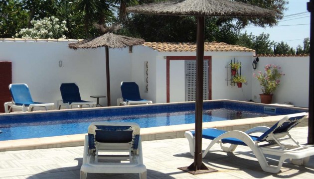 Revente - Villa's
 - Cabo Roig