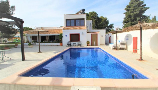 Revente - Villa's
 - Cabo Roig