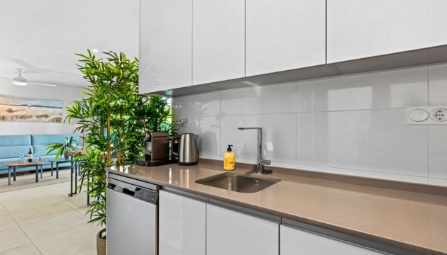 Sale - Apartment - Mil Palmeras