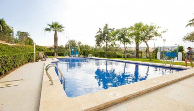 Sale - Apartment - Torrevieja - Nueva Torrevieja