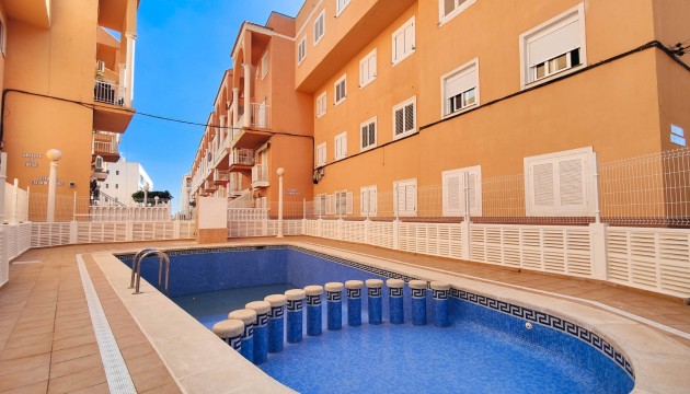 Revente - Appartement - Torrevieja - La Mata