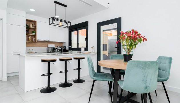 Revente - Villas
 - Los Montesinos