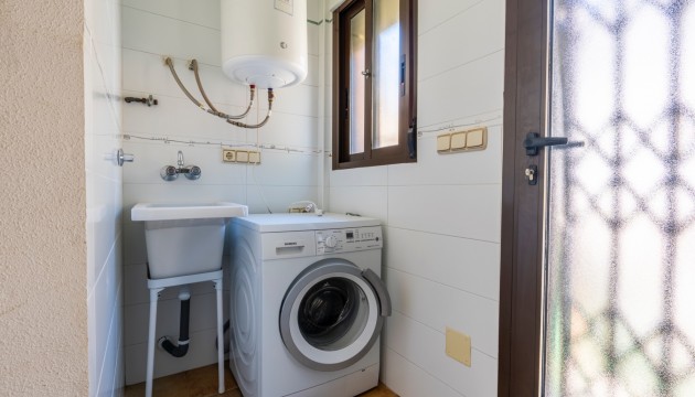 Resale - Villen
 - Villamartin