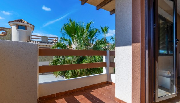 Resale - Villen
 - Villamartin