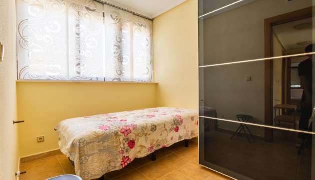 Resale - Villen
 - Villamartin