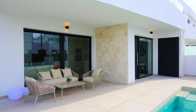 Nouvelle construction - Villas
 - Dolores - polideportivo