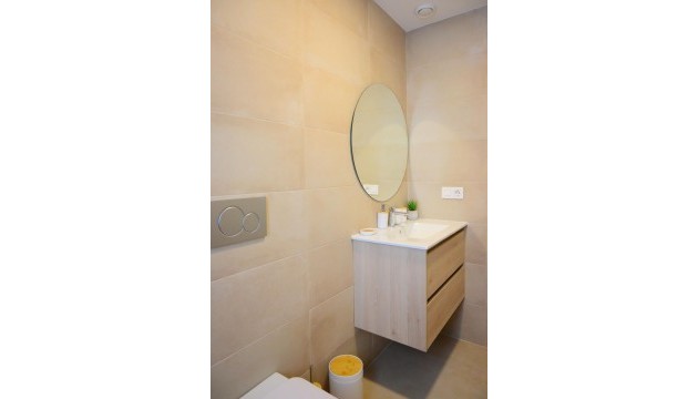 Nouvelle construction - Villas
 - Dolores - polideportivo