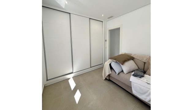 New Build - Villen
 - Benijofar - Pueblo