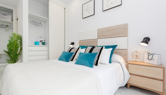 New Build - Villen
 - Torrevieja - Torretas