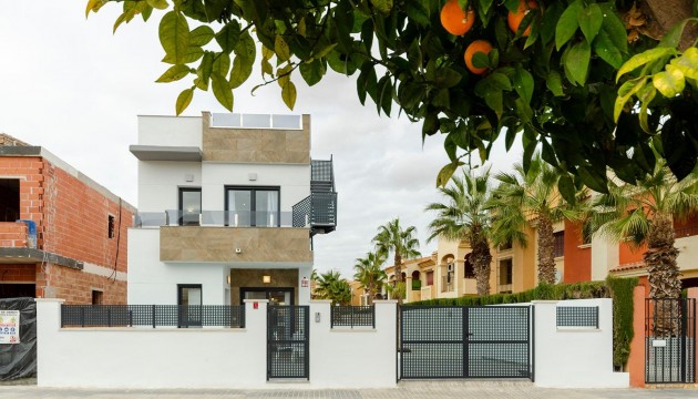 New Build - Villen
 - Torrevieja - Torretas