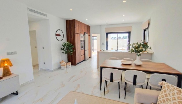 New Build - Villen
 - Pilar de la Horadada - Pinar de Campoverde