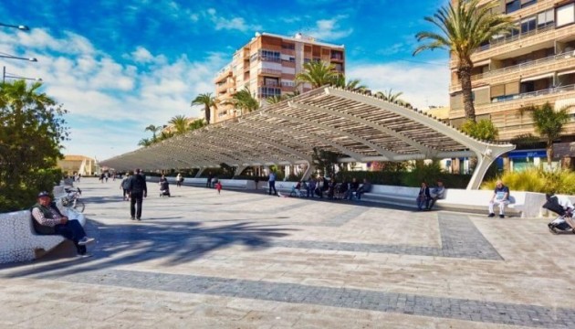 Nueva construcción  - Villas
 - Torrevieja - Aguas Nuevas