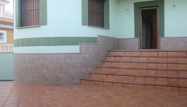 New Build - Villen
 - Torrevieja - Los altos