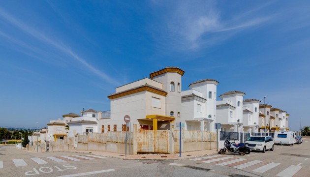 Nueva construcción  - Villas
 - San Fulgencio - El Oasis