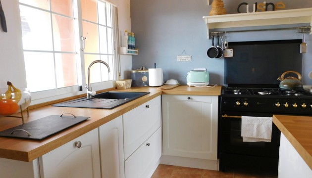 Revente - Villas
 - Dolores