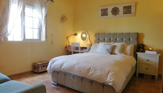 Revente - Villas
 - Dolores