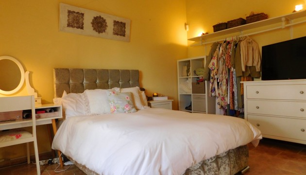 Revente - Villas
 - Dolores