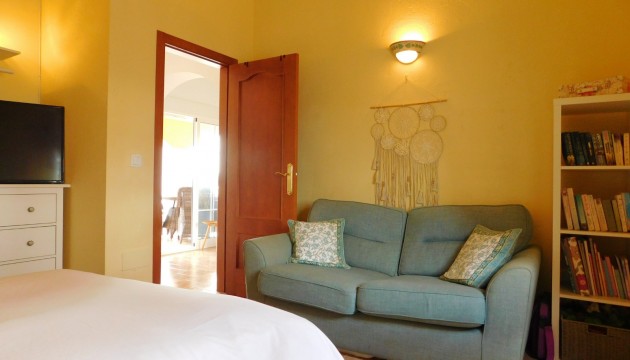 Revente - Villas
 - Dolores