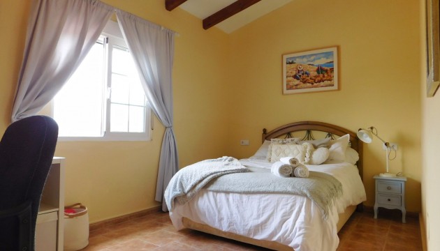 Revente - Villas
 - Dolores